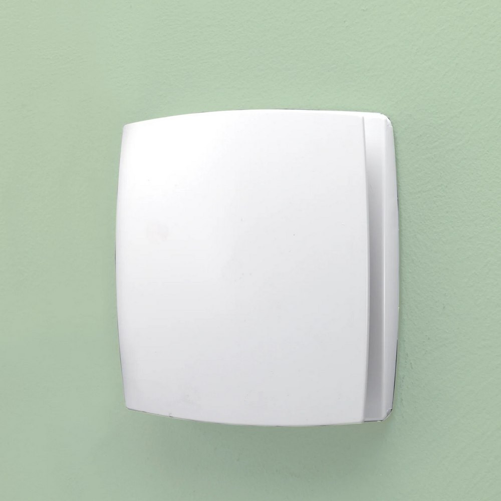 HIB Breeze Wall Mounted White Extractor Fan with Timer & Humidity Sensor (1)